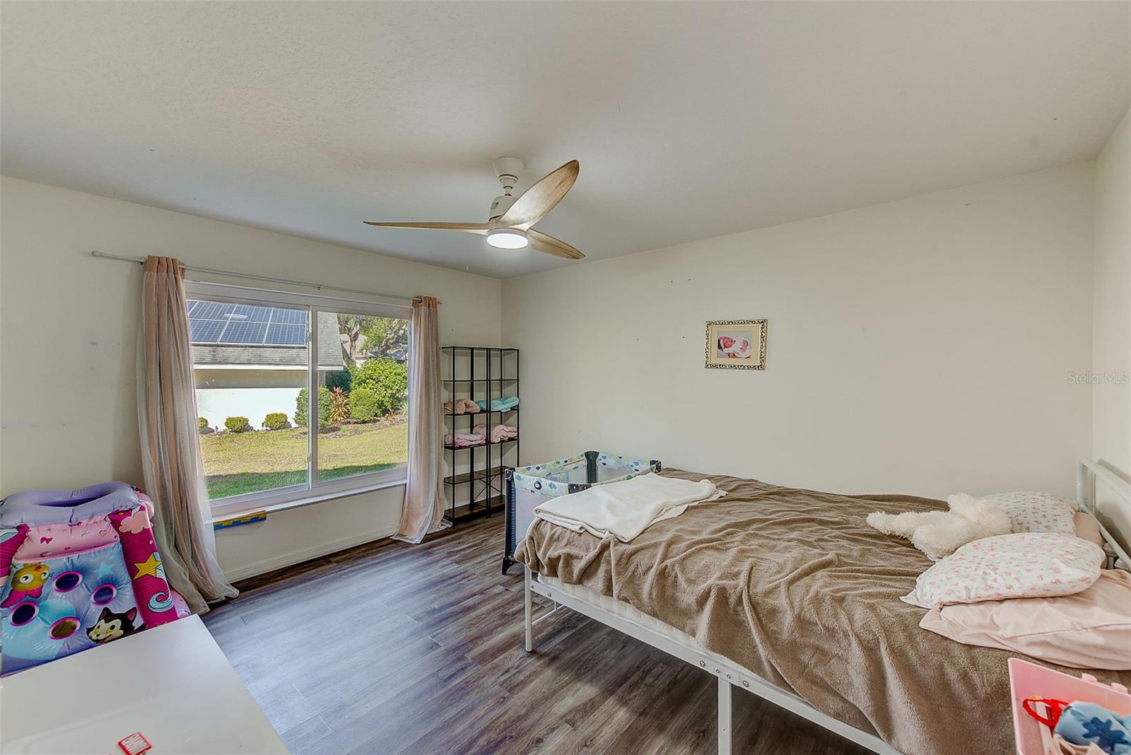 Image 31 of 51 For 30 Lemington Court