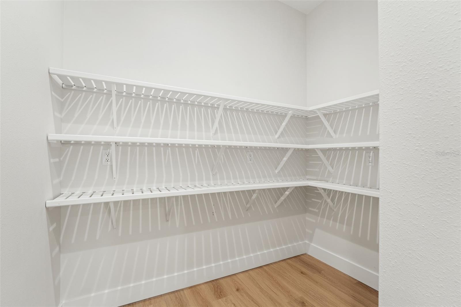 Listing photo id 34 for 4522 Majestic Hills Loop