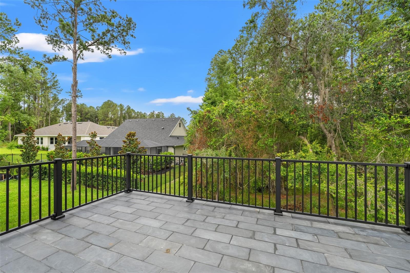 Listing photo id 39 for 4522 Majestic Hills Loop