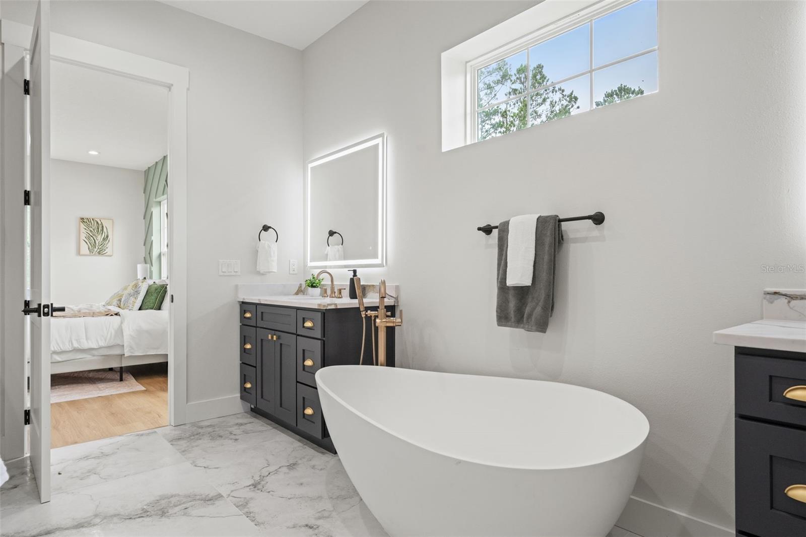 Listing photo id 44 for 4522 Majestic Hills Loop