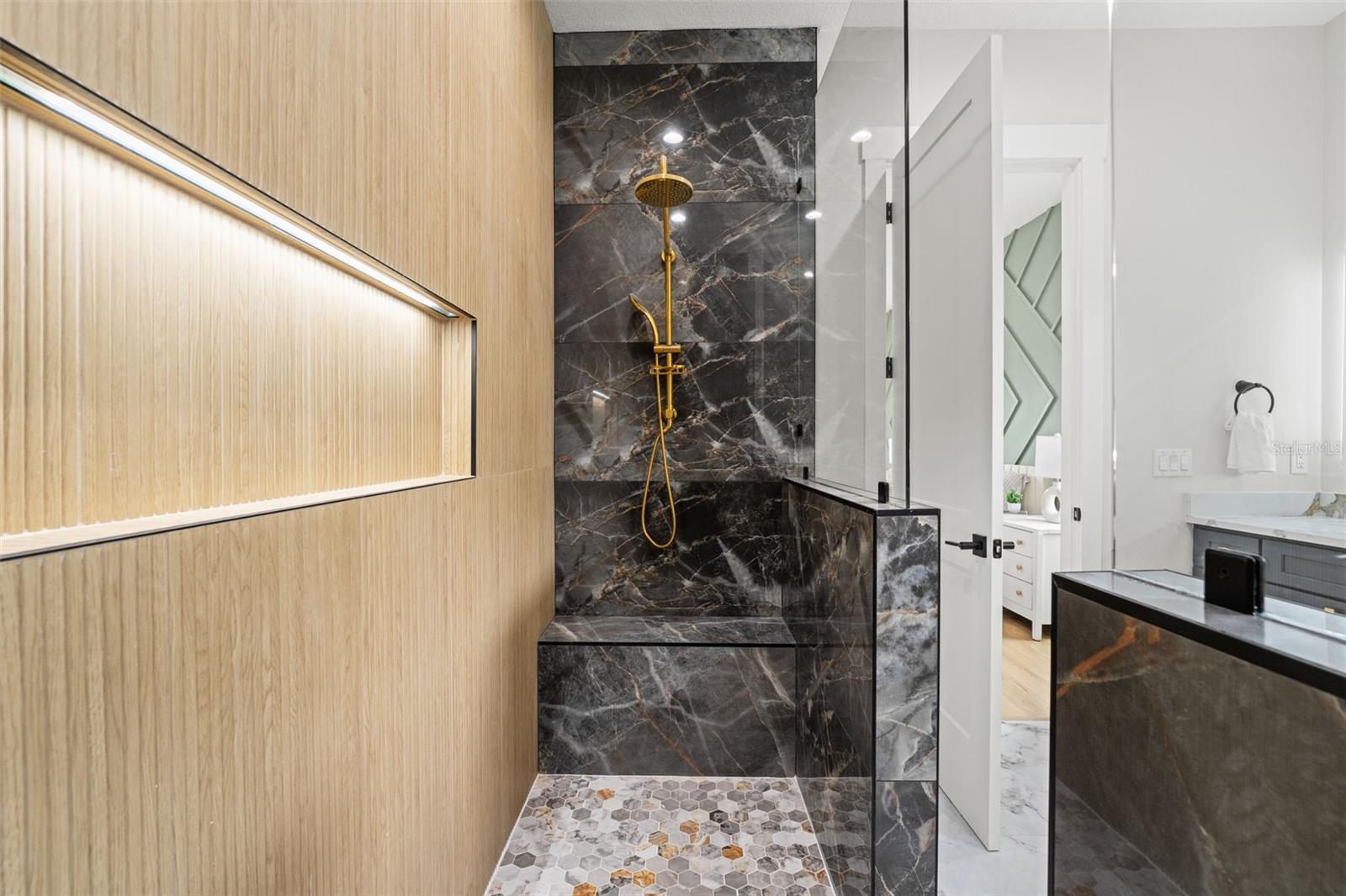 Listing photo id 47 for 4522 Majestic Hills Loop