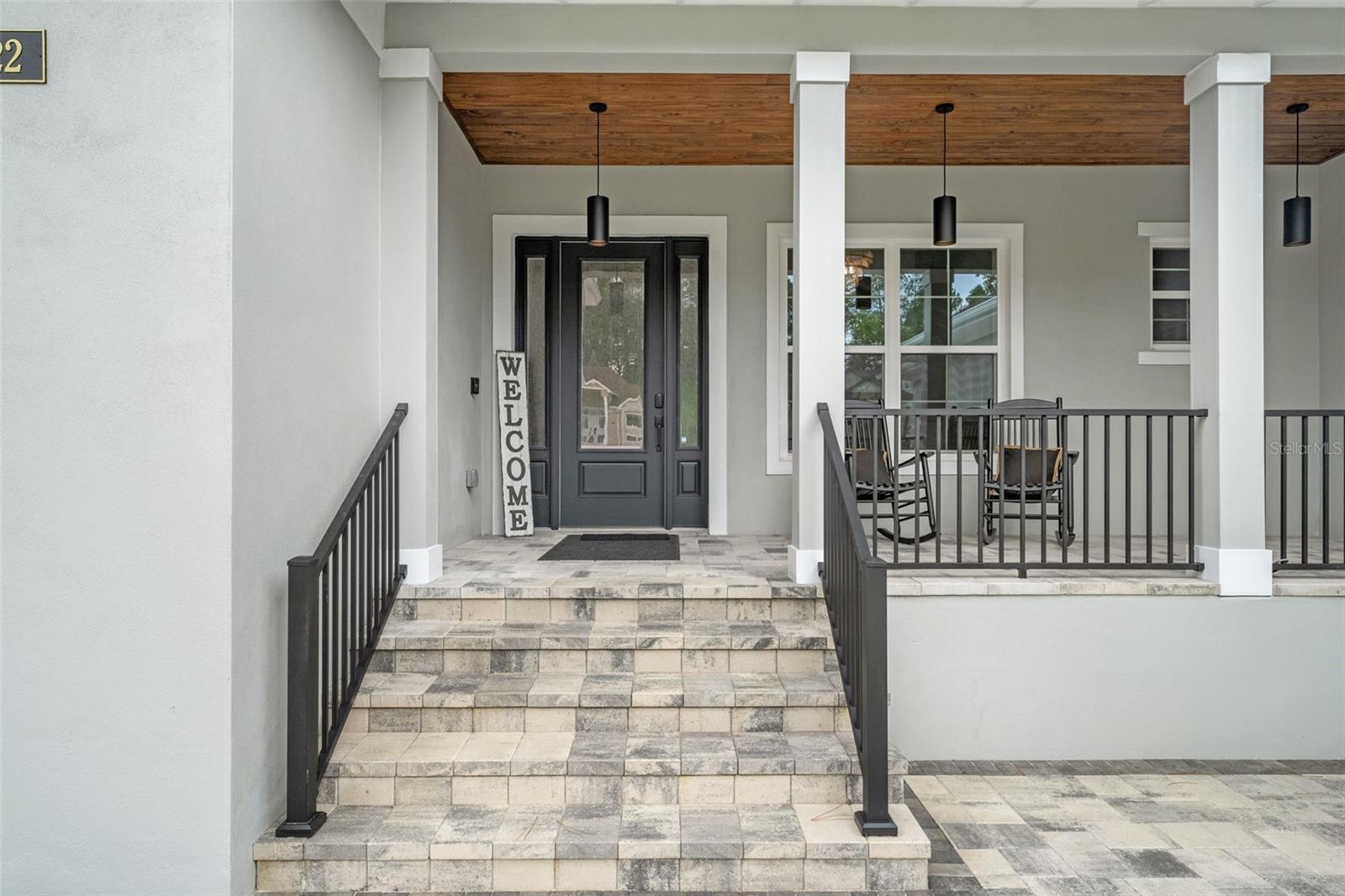 Listing photo id 4 for 4522 Majestic Hills Loop