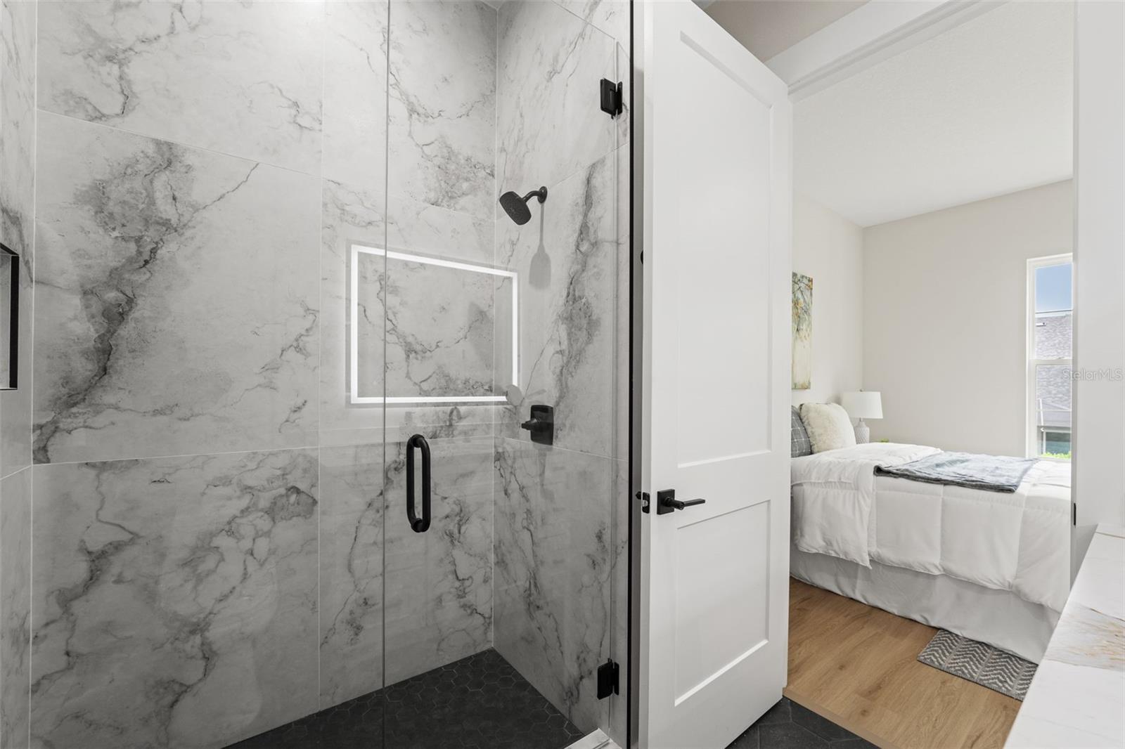 Listing photo id 60 for 4522 Majestic Hills Loop