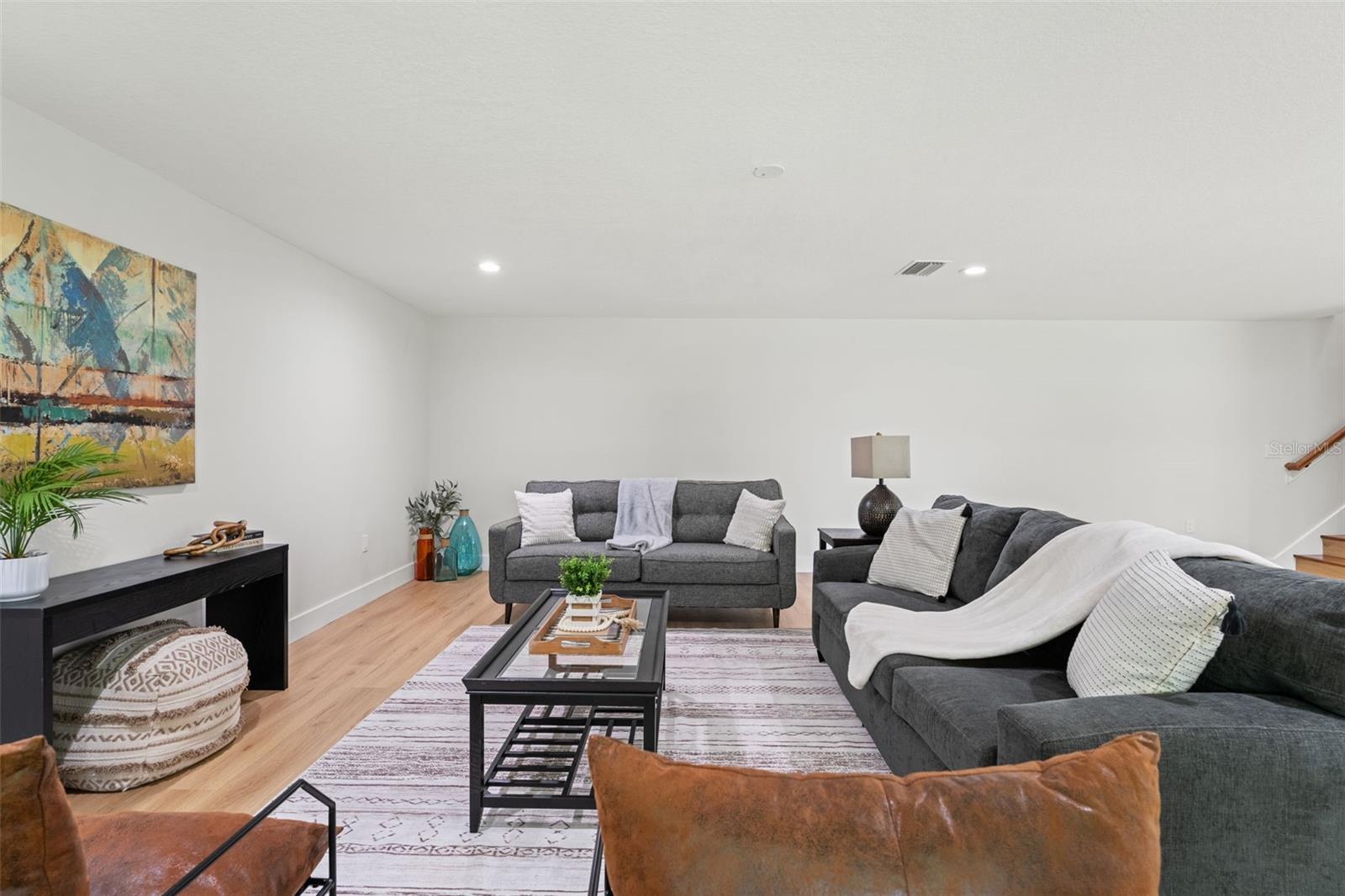 Listing photo id 68 for 4522 Majestic Hills Loop