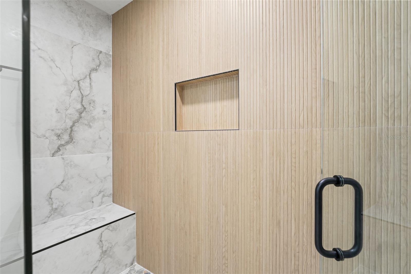 Listing photo id 76 for 4522 Majestic Hills Loop