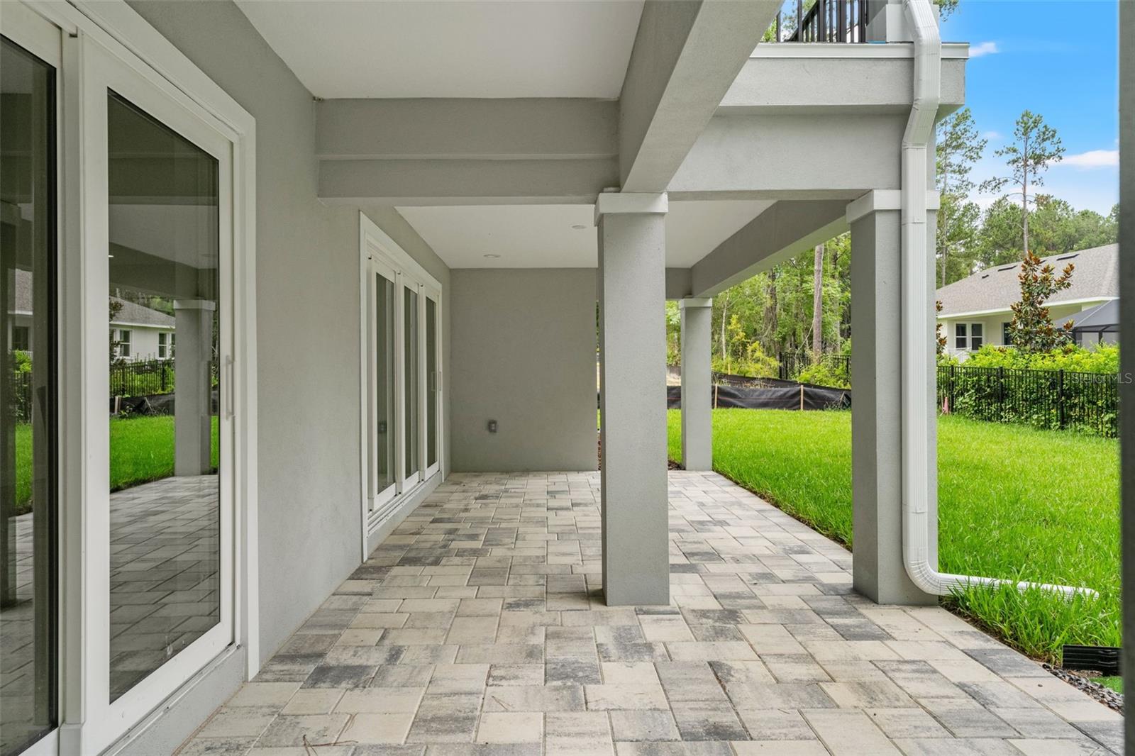 Listing photo id 85 for 4522 Majestic Hills Loop