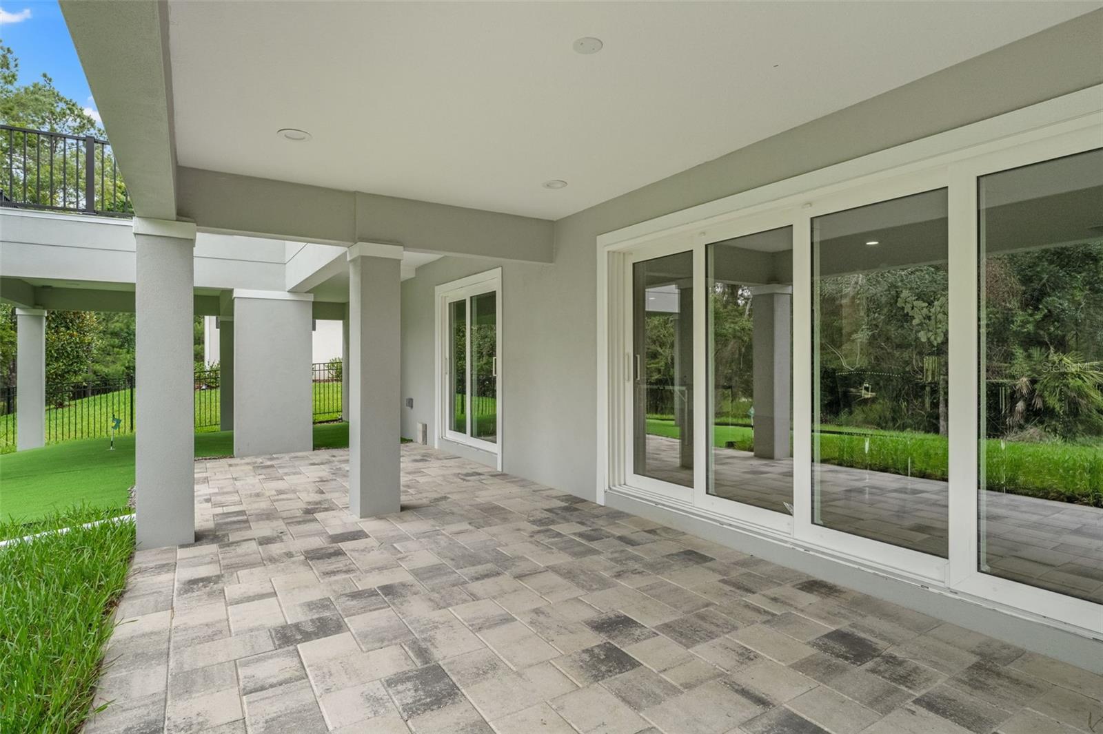 Listing photo id 86 for 4522 Majestic Hills Loop