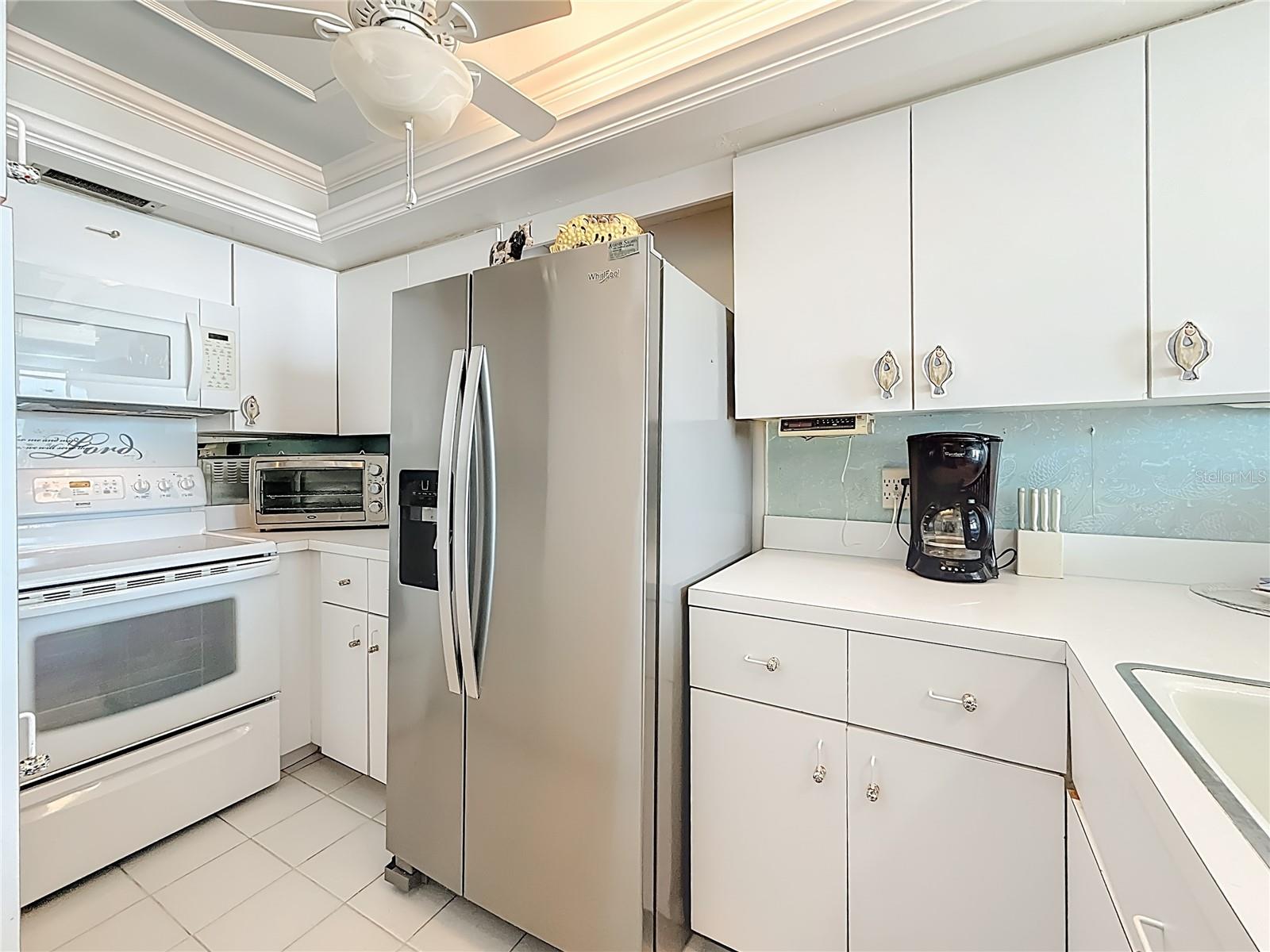 Image 19 of 73 For 17408 Gulf Blvd  1302