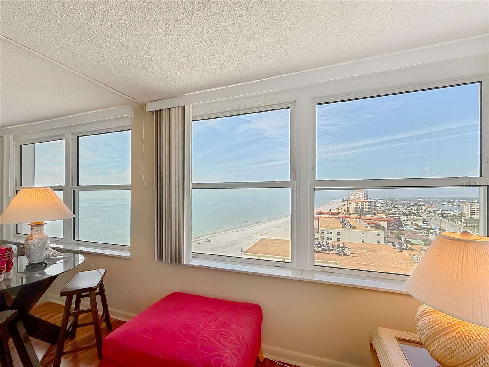 Image 39 of 73 For 17408 Gulf Blvd  1302