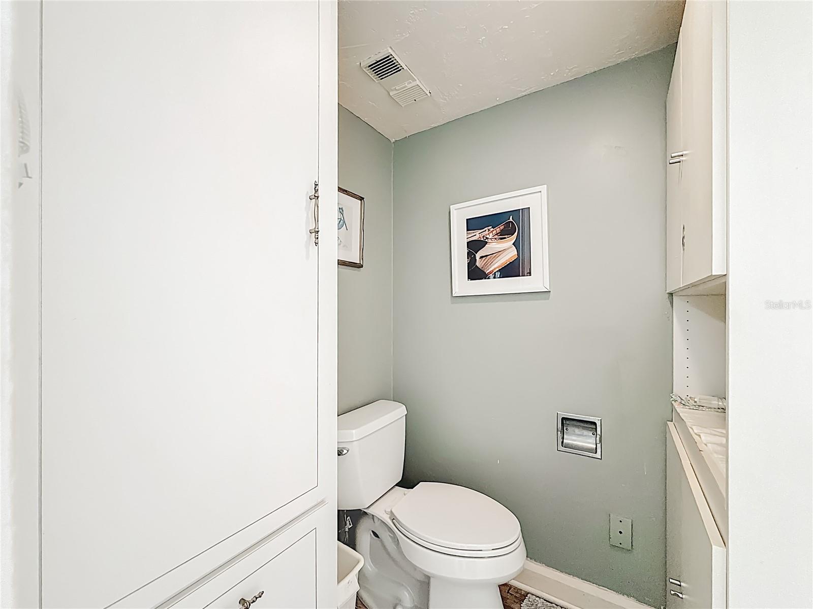 Image 51 of 73 For 17408 Gulf Blvd  1302