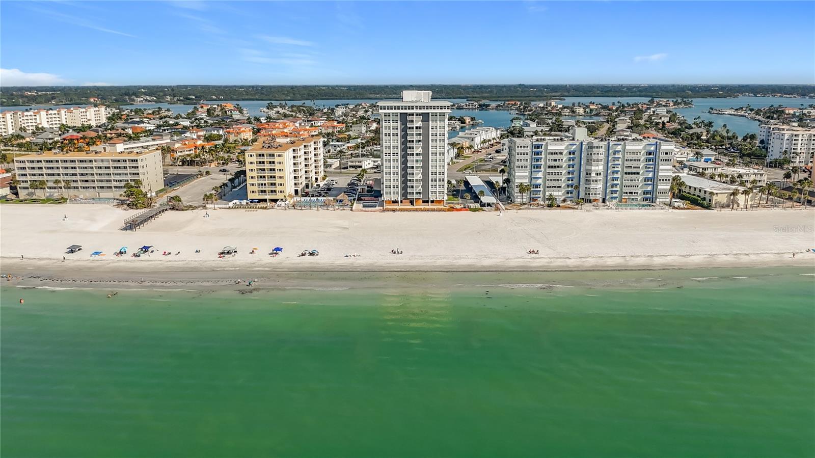 Image 9 of 73 For 17408 Gulf Blvd  1302