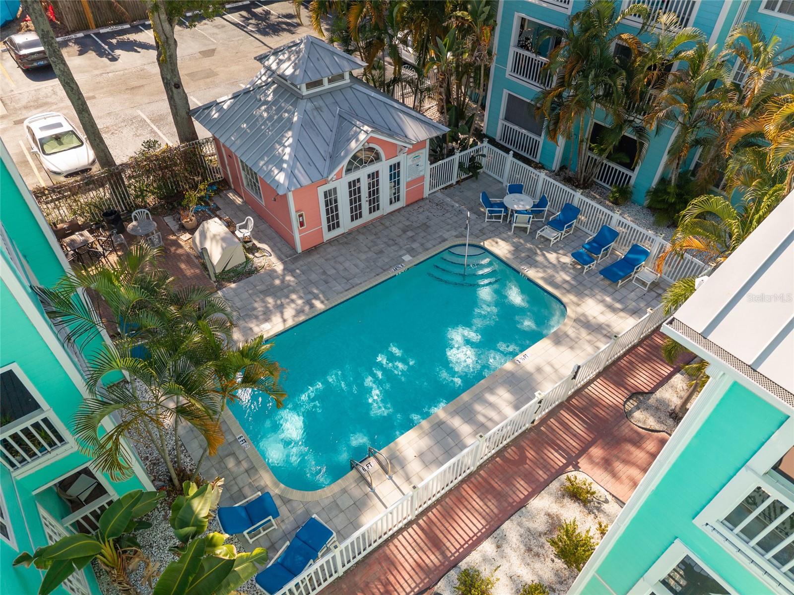 Details for 3002 Cleveland Street B12, TAMPA, FL 33609