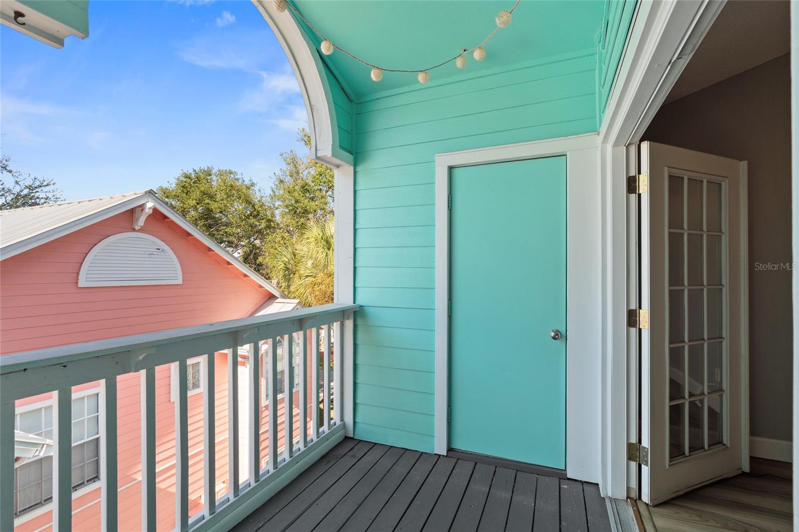 Image 14 of 27 For 3002 Cleveland Street B12