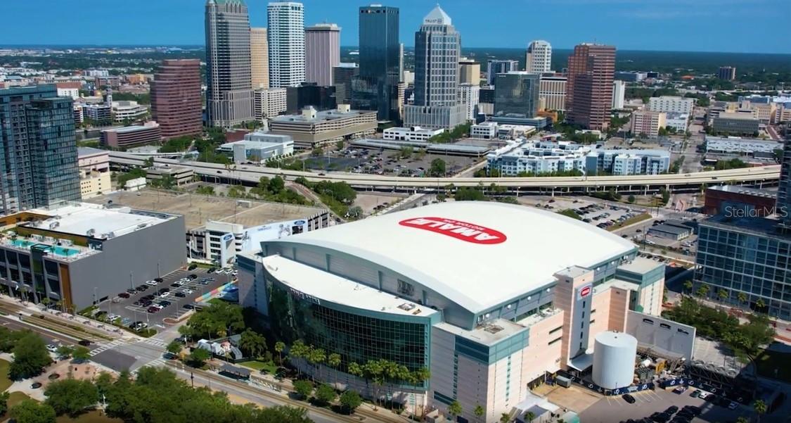 Image 32 of 39 For 2305 Texas Avenue 4