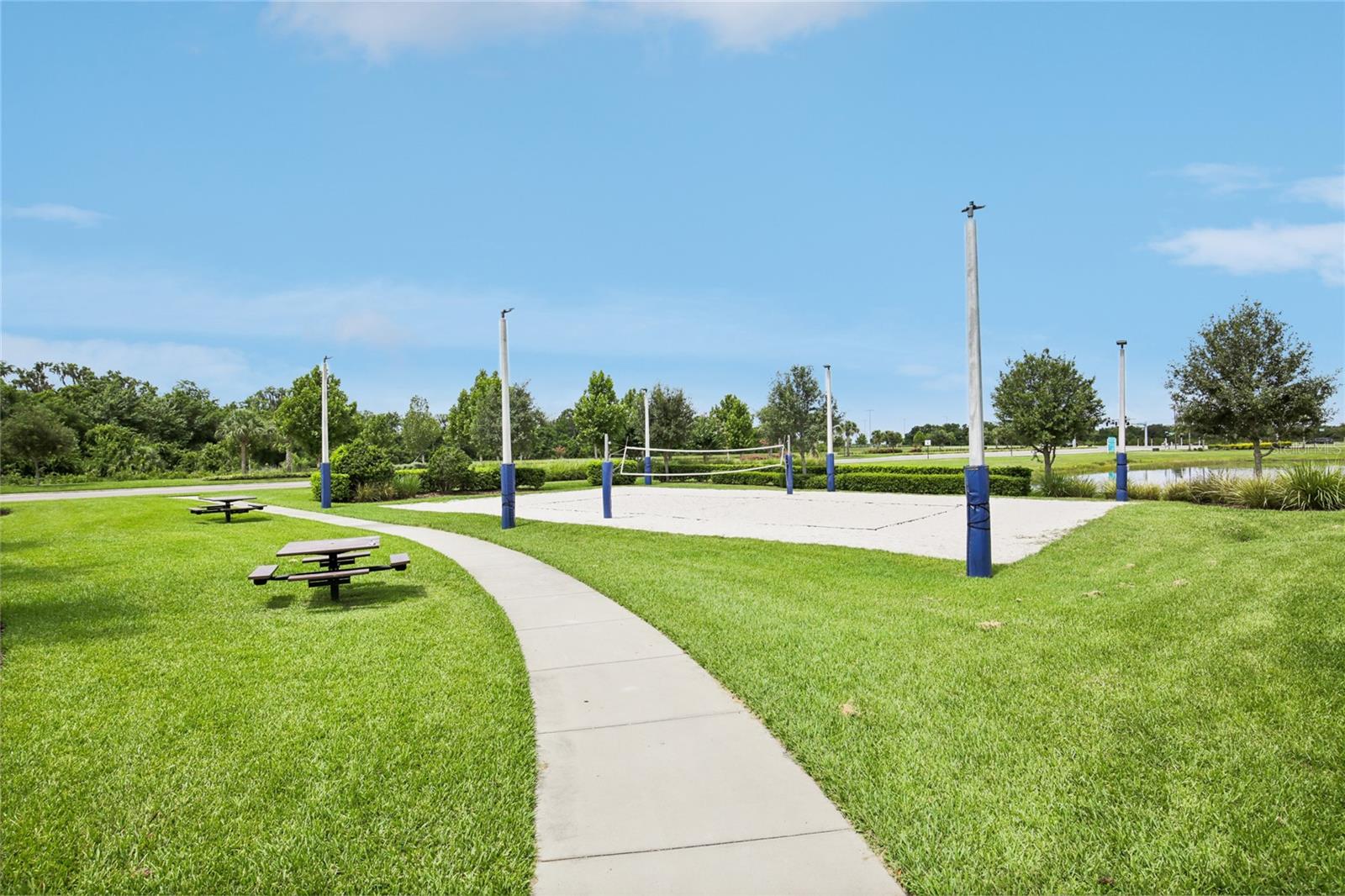 Image 36 of 49 For 6240 Sea Air Drive