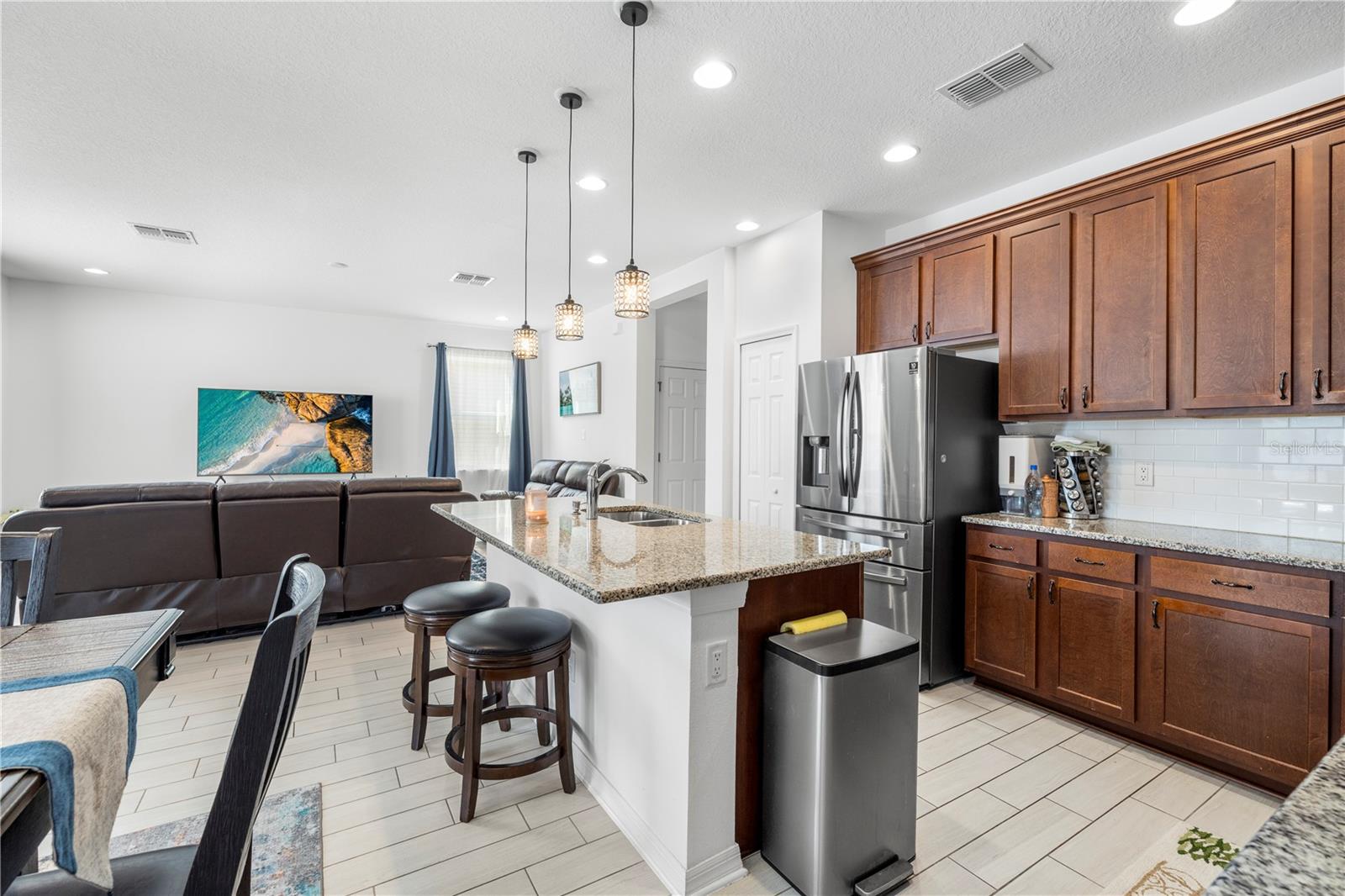 Image 11 of 64 For 19926 Stone Pine Circle