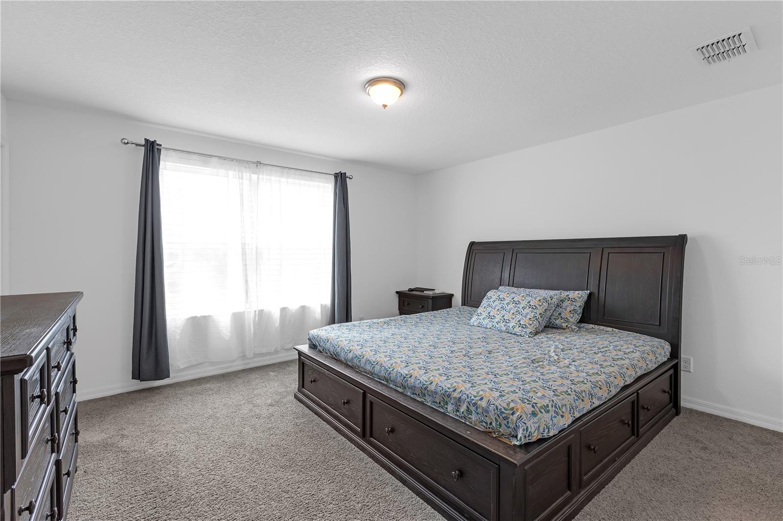 Image 24 of 64 For 19926 Stone Pine Circle