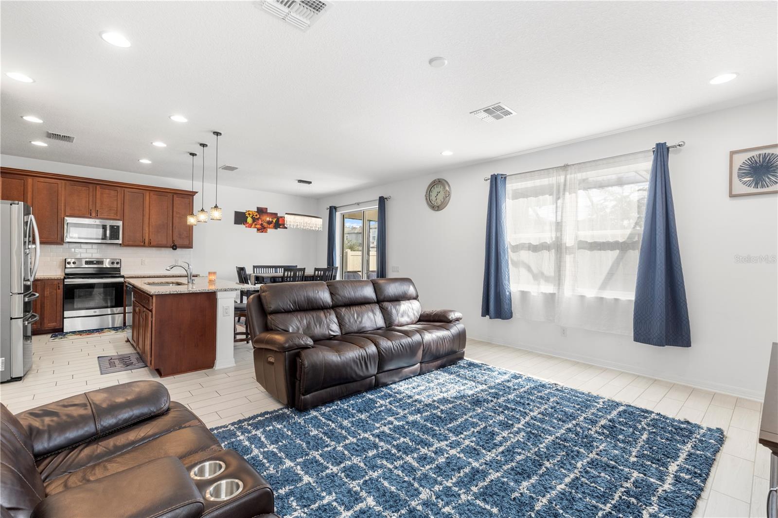 Image 9 of 64 For 19926 Stone Pine Circle