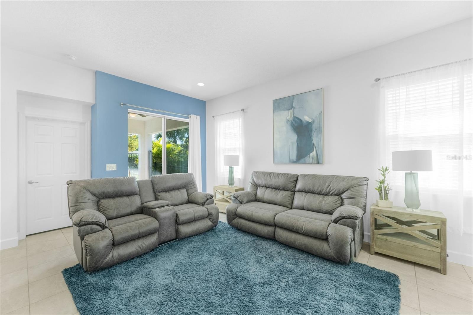 Image 19 of 65 For 5547 Del Coronado Drive