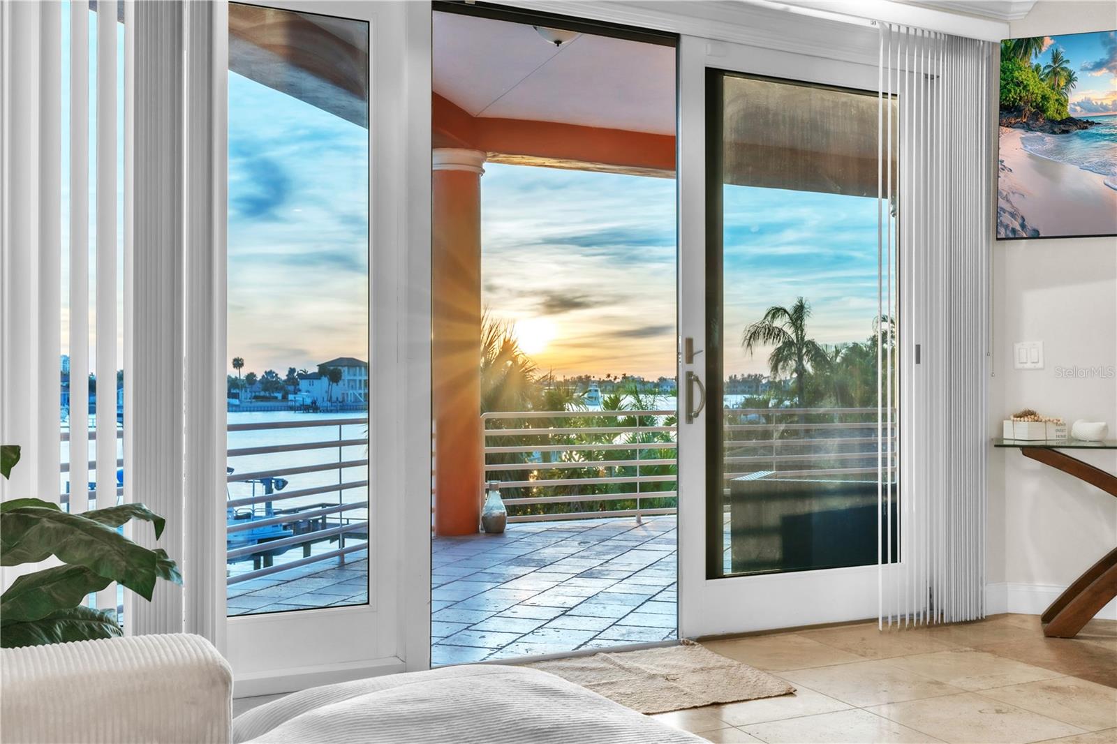 Listing photo id 13 for 7924 3rd Avenue S