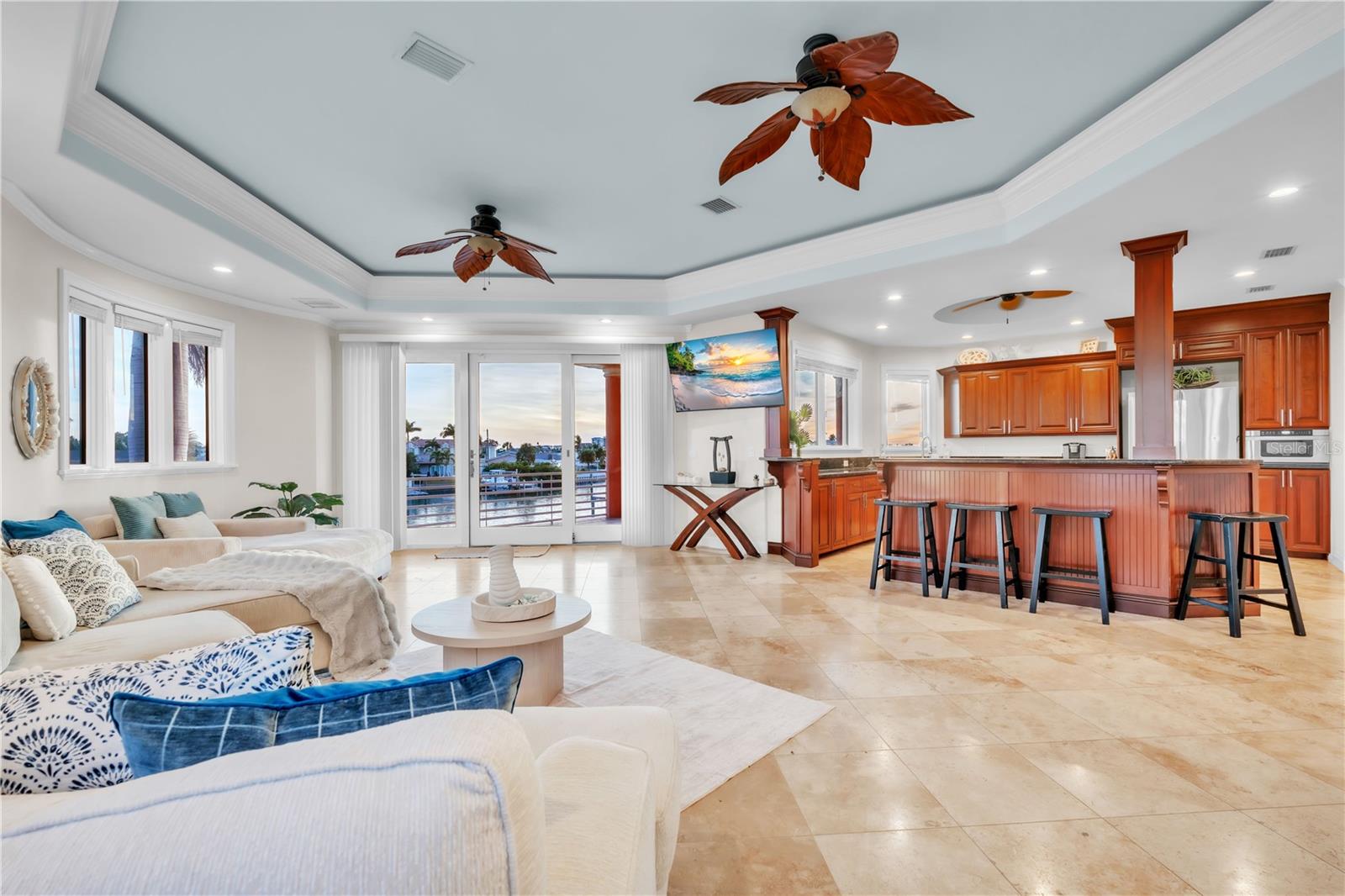 Listing photo id 14 for 7924 3rd Avenue S