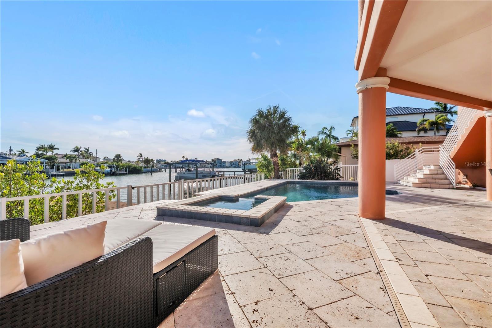 Listing photo id 57 for 7924 3rd Avenue S