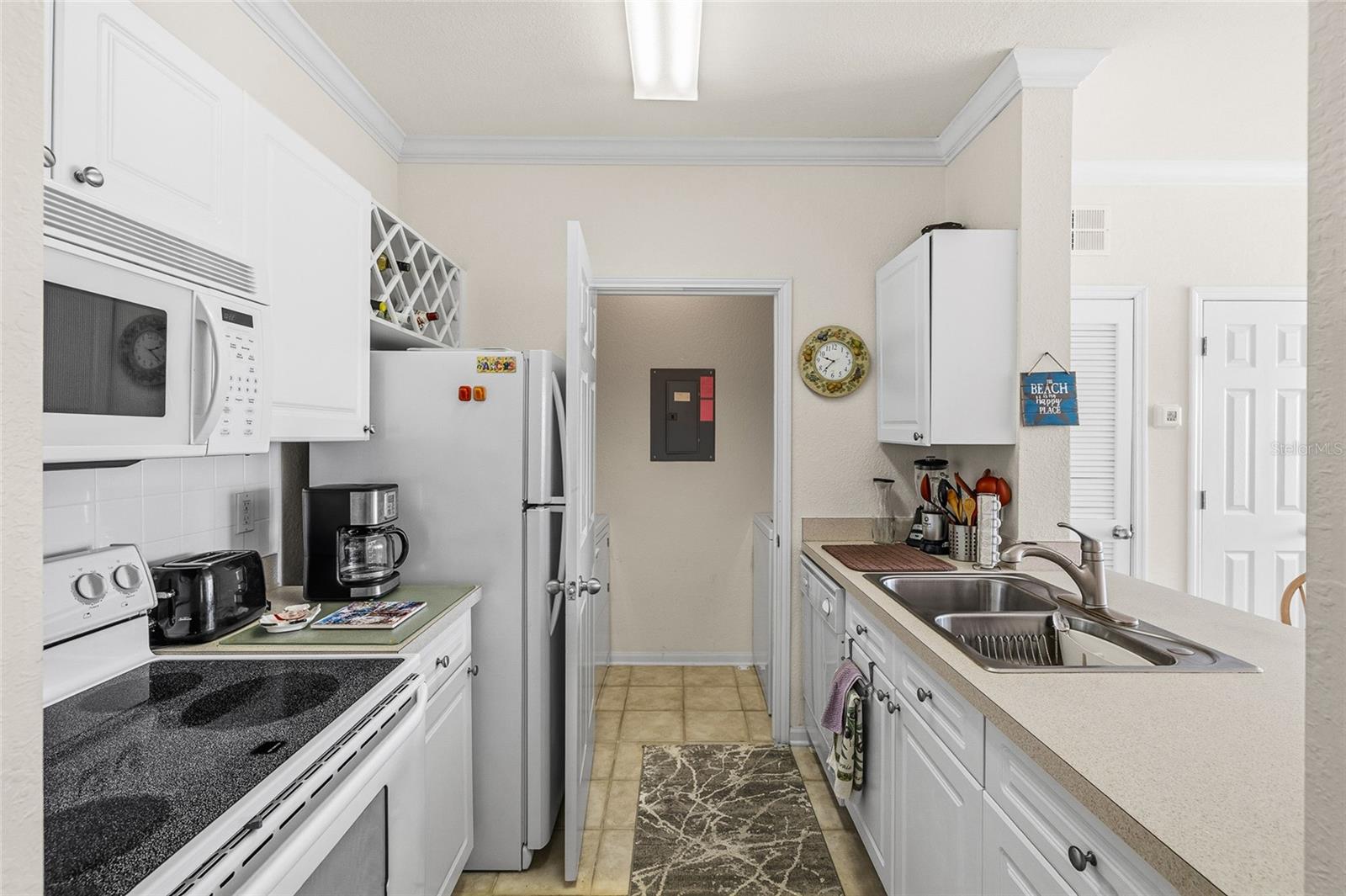 Image 5 of 34 For 1216 Missouri Avenue 203