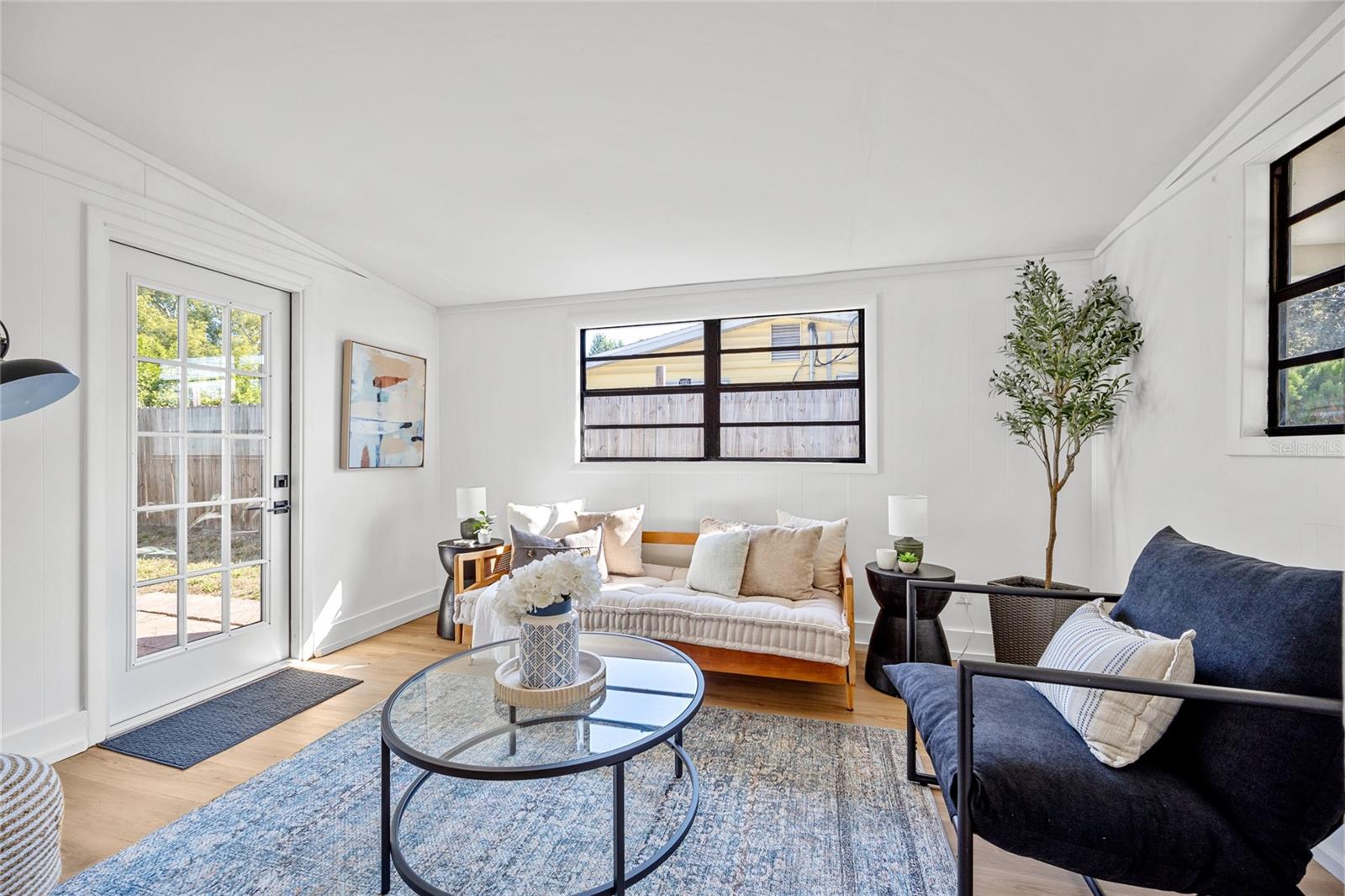 Image 15 of 37 For 4735 Wisconsin Avenue