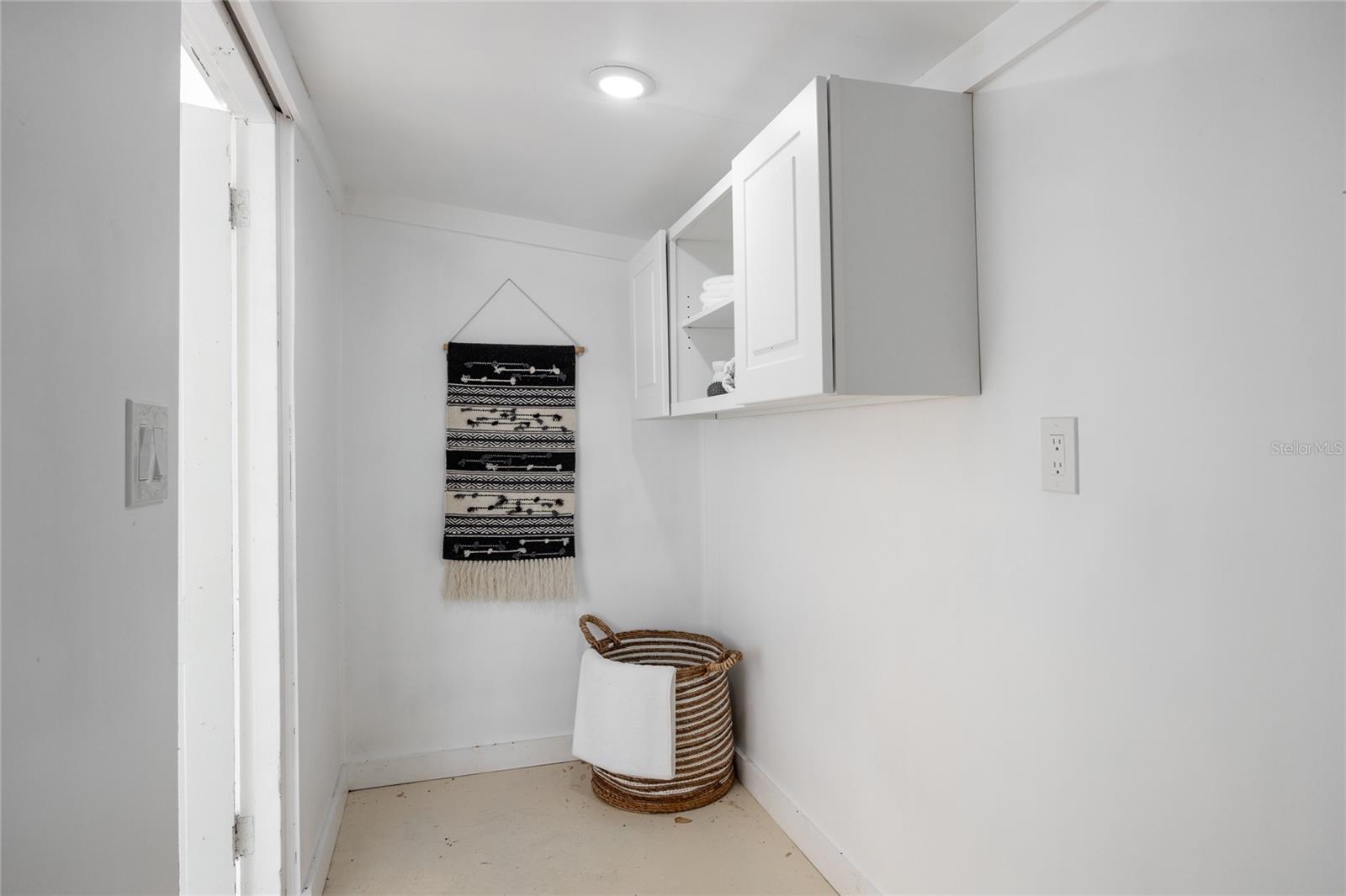 Image 25 of 37 For 4735 Wisconsin Avenue