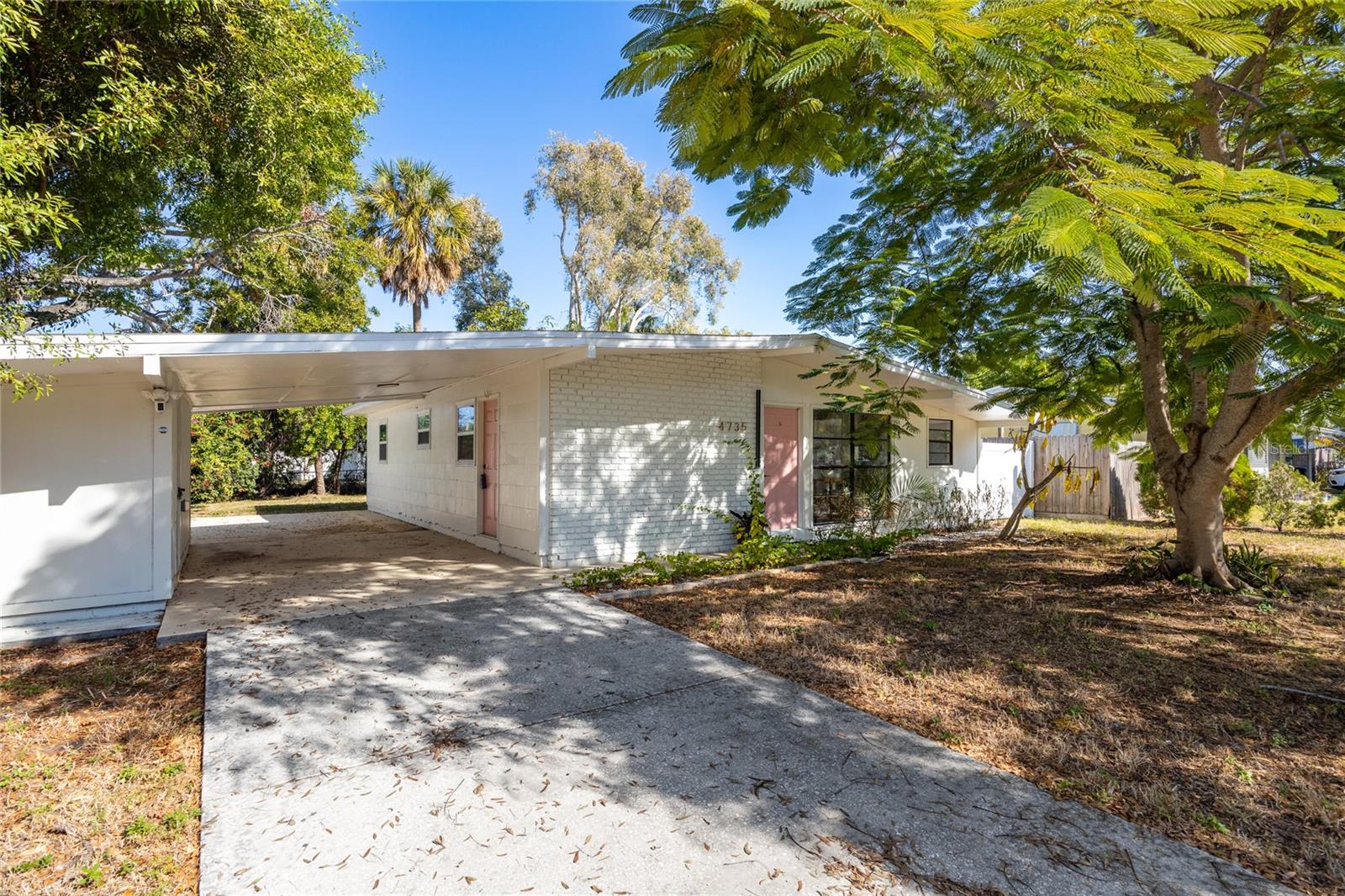 Image 27 of 37 For 4735 Wisconsin Avenue