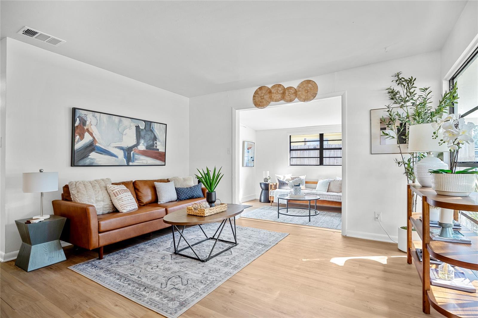 Image 3 of 37 For 4735 Wisconsin Avenue