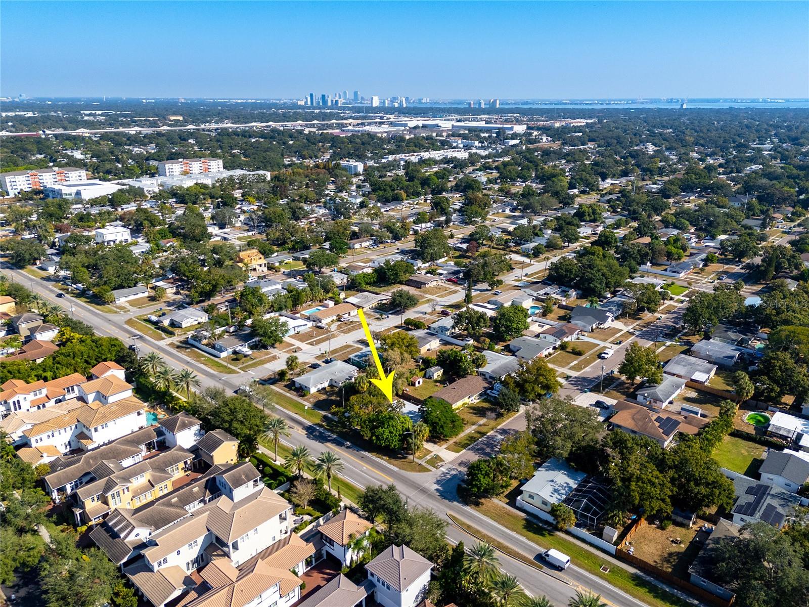 Image 35 of 37 For 4735 Wisconsin Avenue