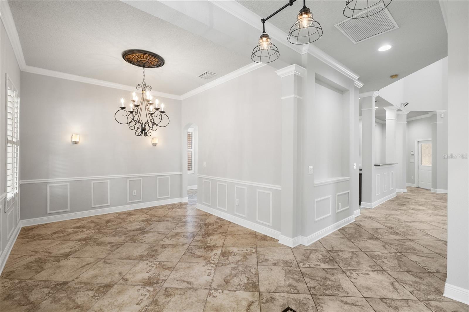 Image 10 of 58 For 5962 Fishhawk Crossing Boulevard