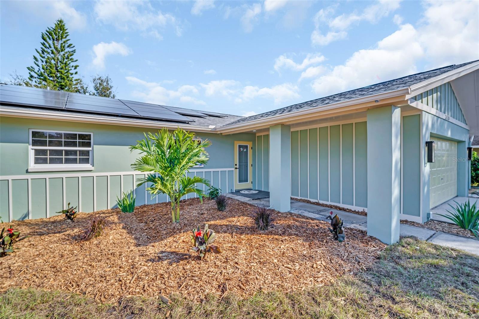 Details for 2520 Southpointe Drive, DUNEDIN, FL 34698