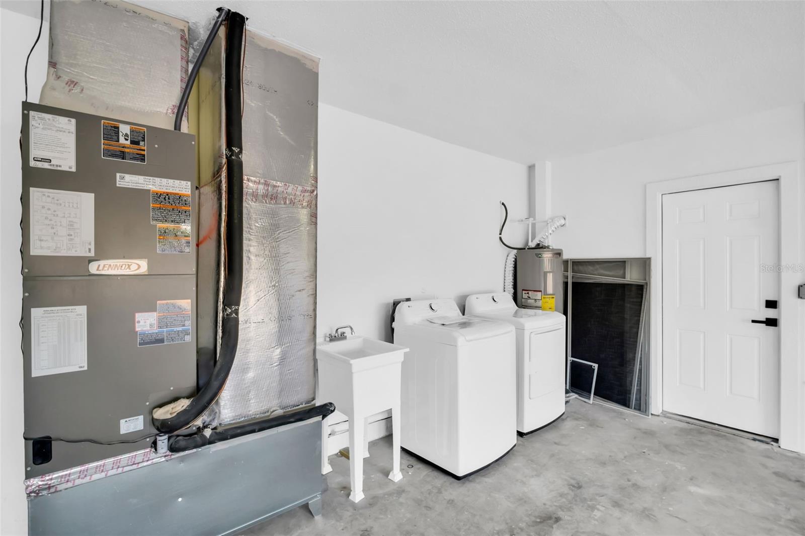 Image 35 of 47 For 2520 Southpointe Drive