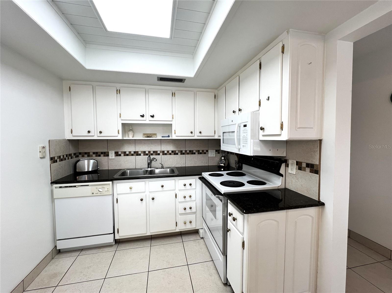 Image 13 of 28 For 250 126th Avenue 202