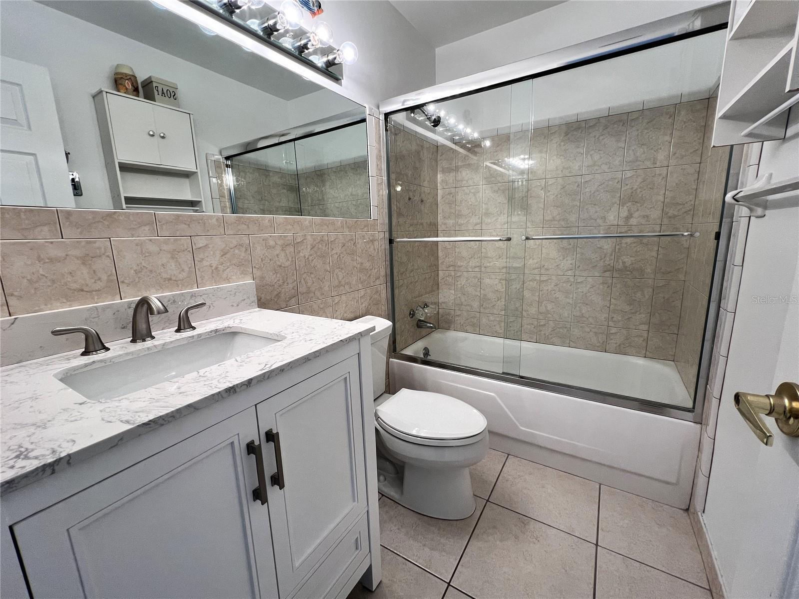 Image 19 of 28 For 250 126th Avenue 202