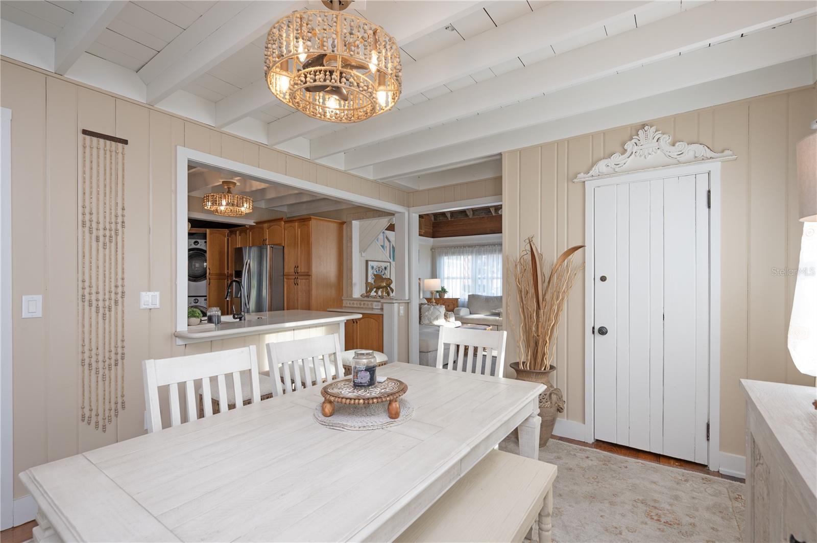 Image 11 of 47 For 117 52nd Avenue W