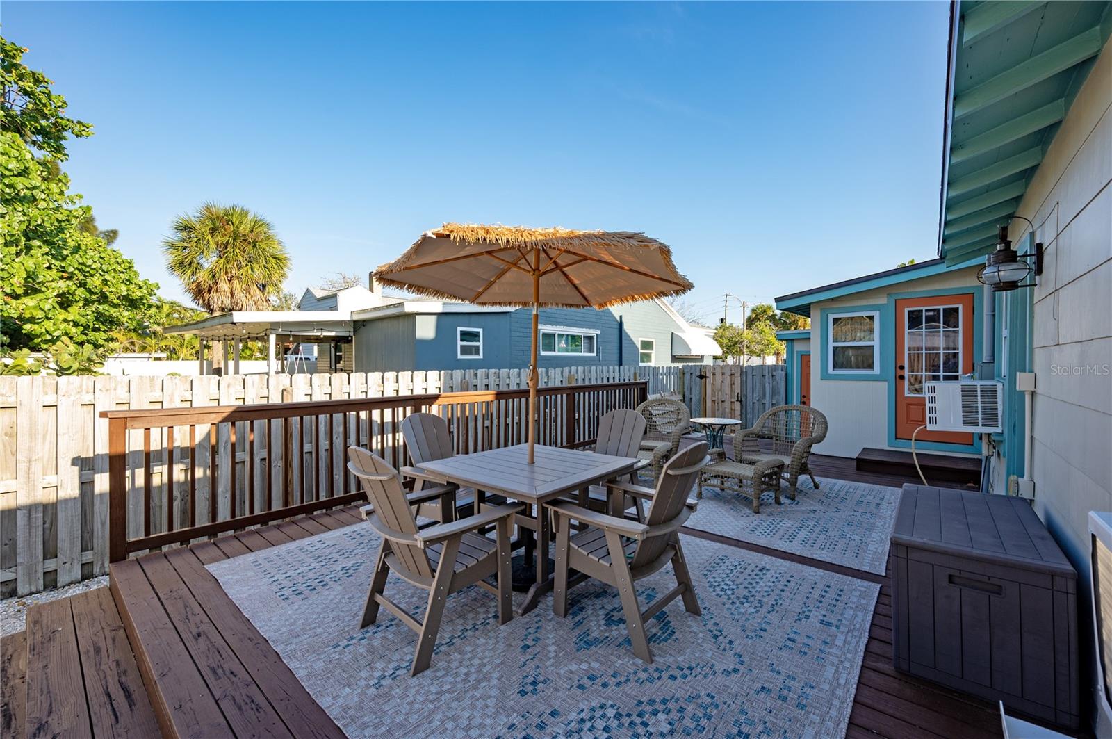 Image 33 of 47 For 117 52nd Avenue W