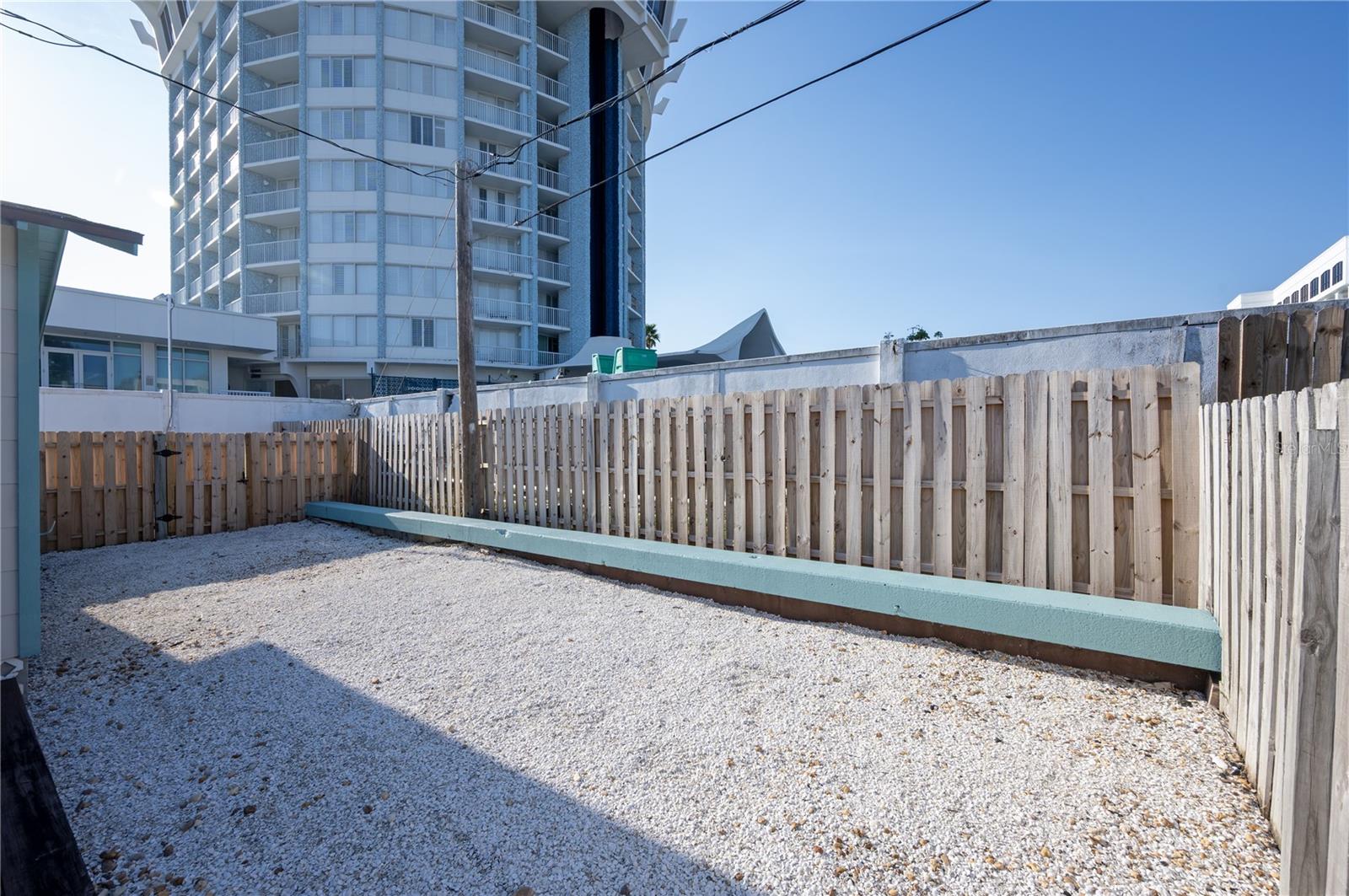 Image 35 of 47 For 117 52nd Avenue W