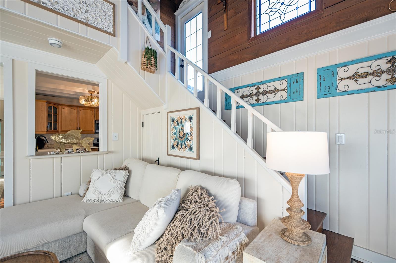 Image 7 of 47 For 117 52nd Avenue W