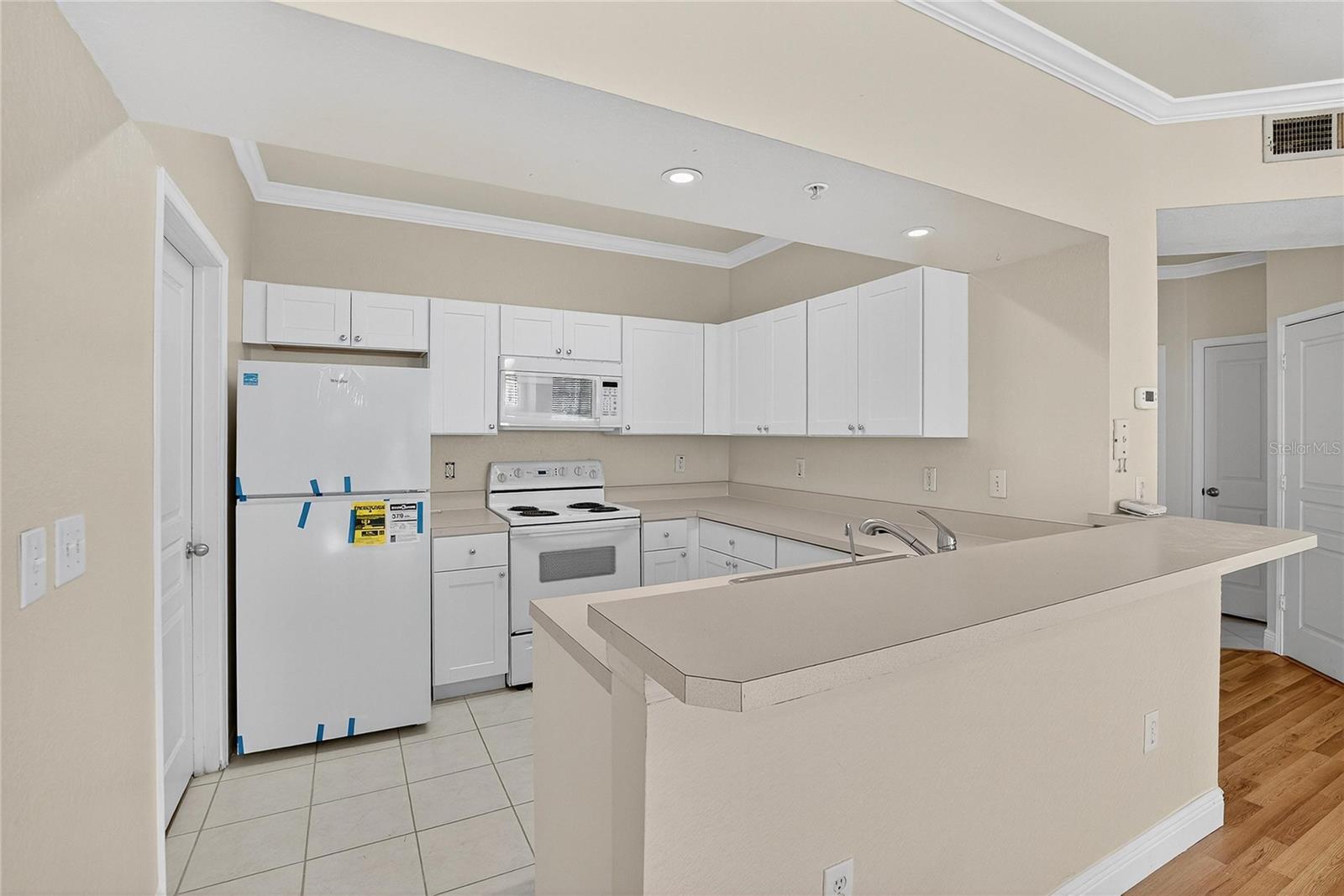 Image 10 of 35 For 5125 Palm Springs Boulevard 4107