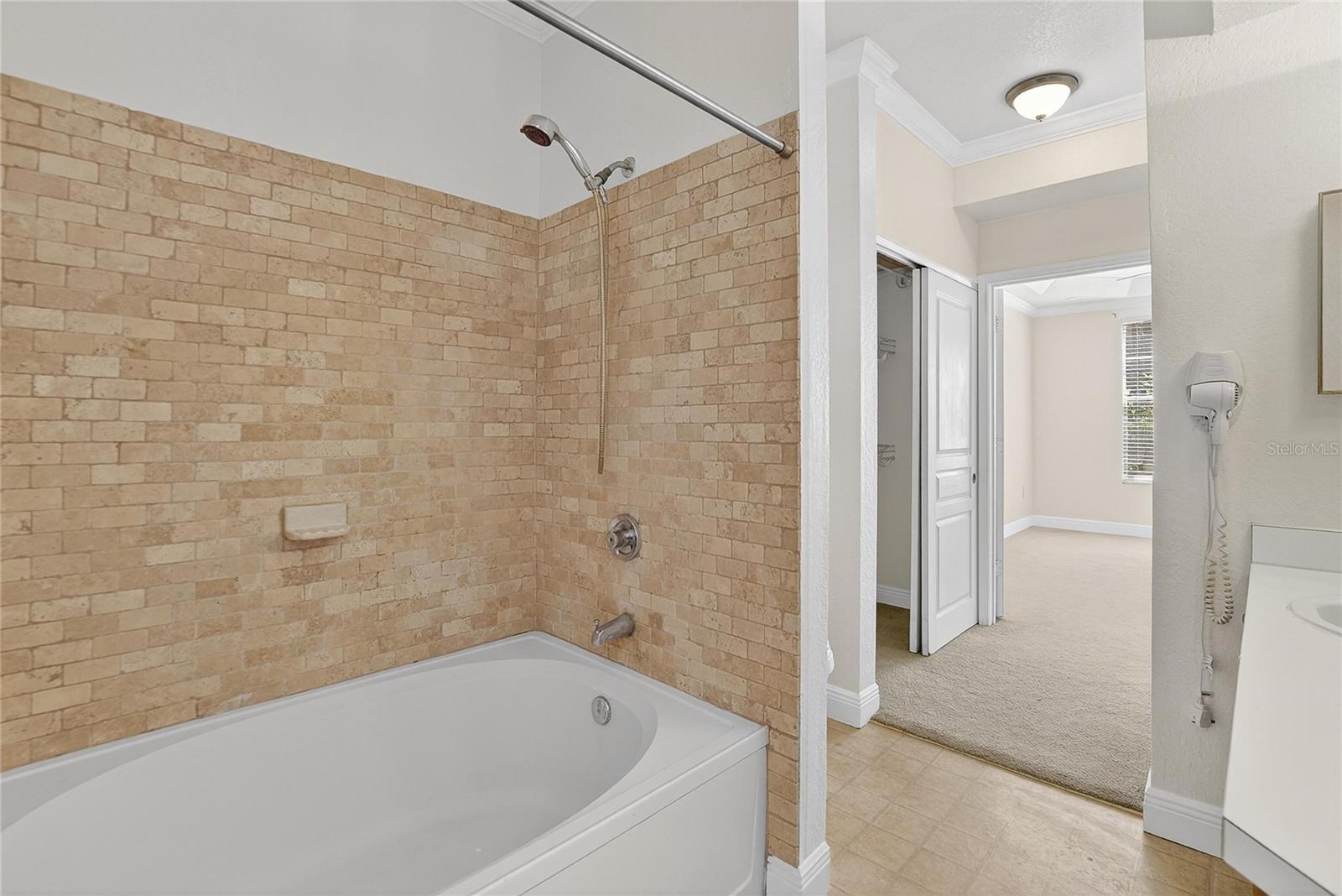 Image 15 of 35 For 5125 Palm Springs Boulevard 4107