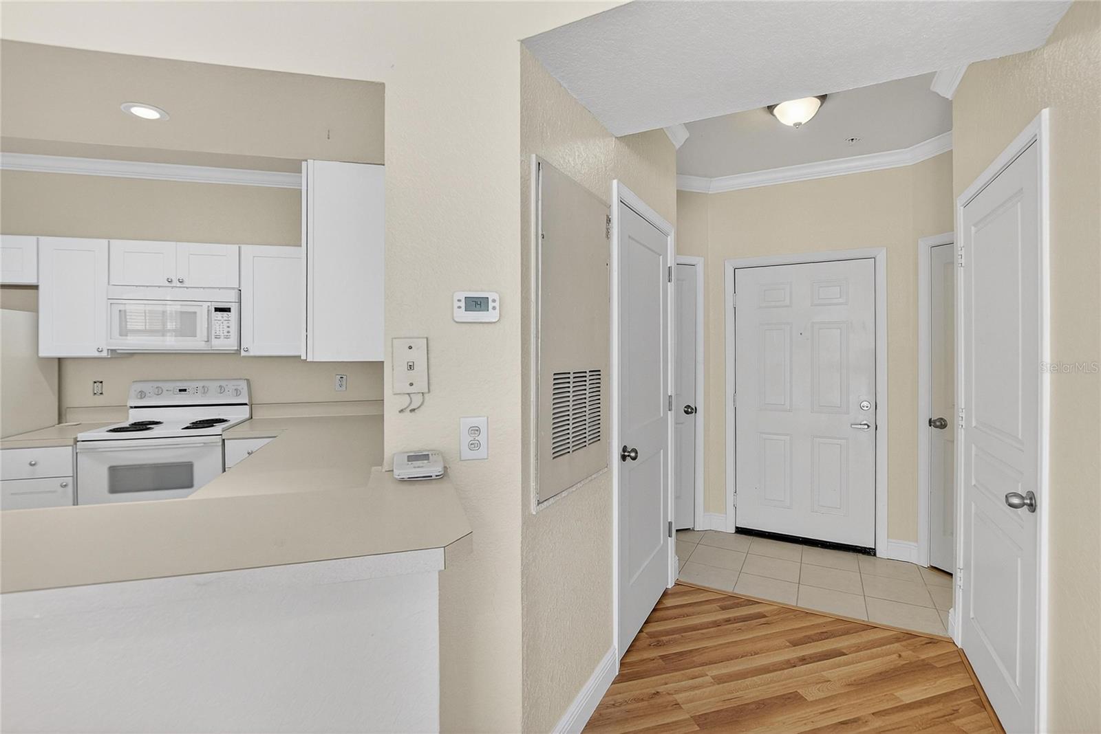 Image 6 of 35 For 5125 Palm Springs Boulevard 4107