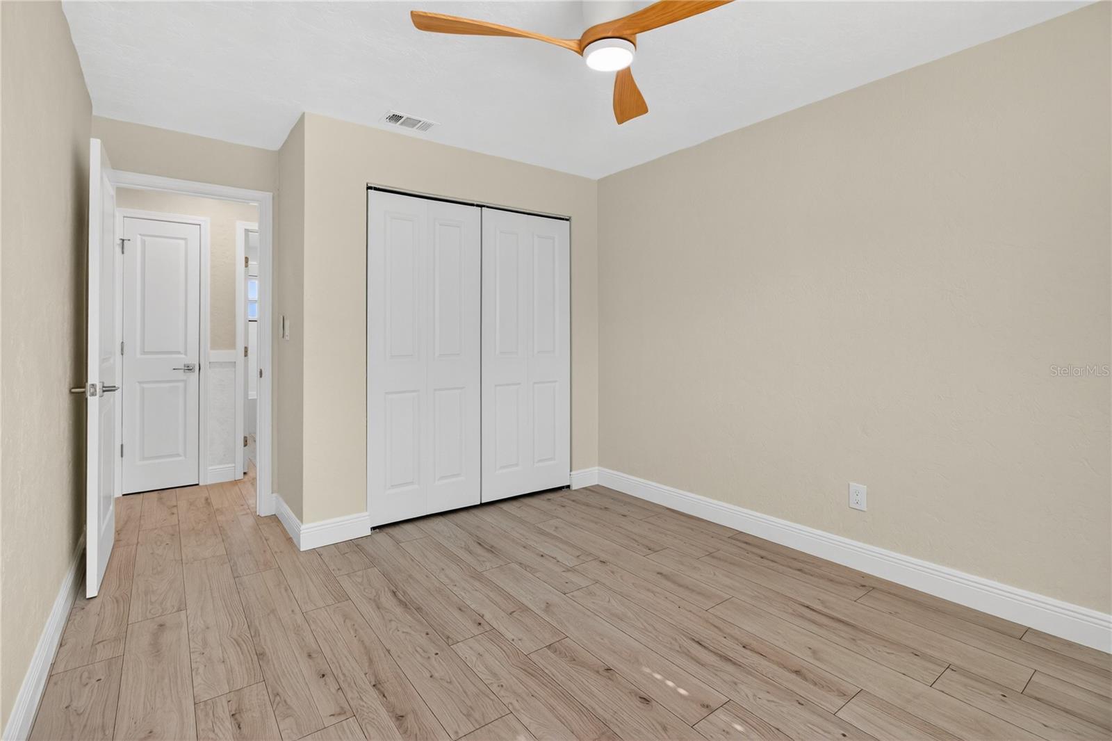 Image 24 of 43 For 5035 93rd Avenue N