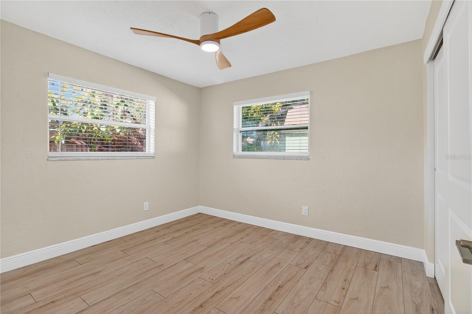 Image 25 of 43 For 5035 93rd Avenue N