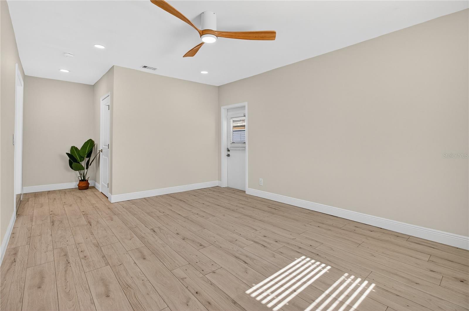 Image 27 of 43 For 5035 93rd Avenue N