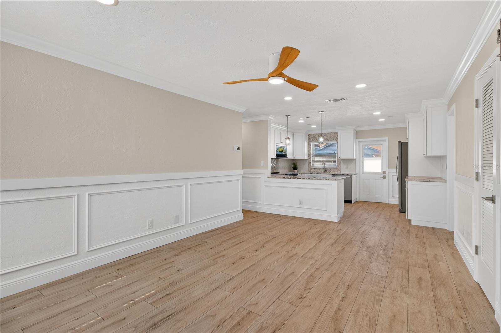 Image 3 of 43 For 5035 93rd Avenue N