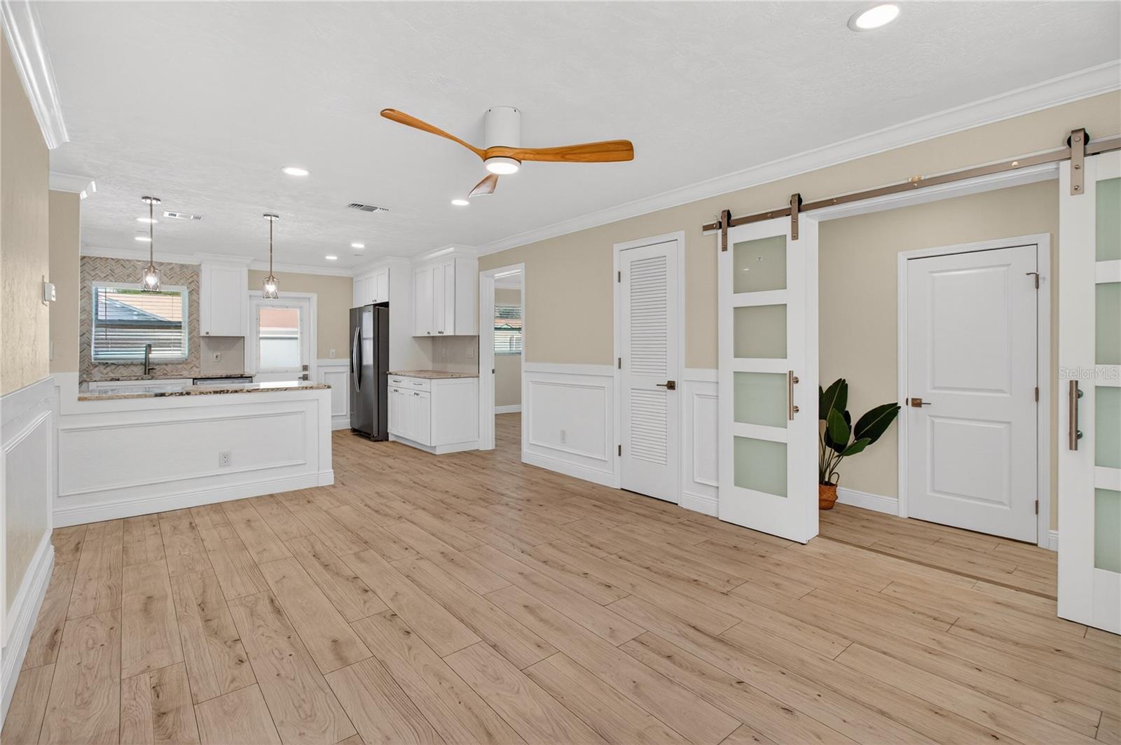 Image 5 of 43 For 5035 93rd Avenue N