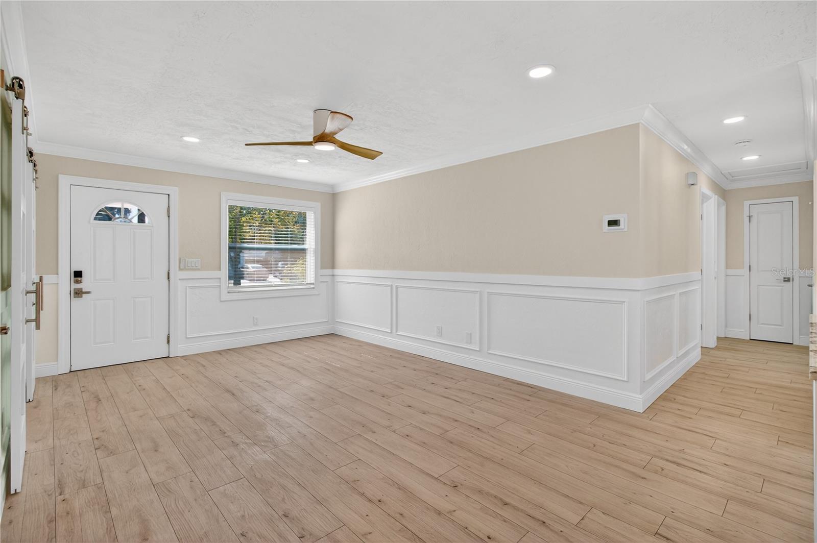 Image 6 of 43 For 5035 93rd Avenue N